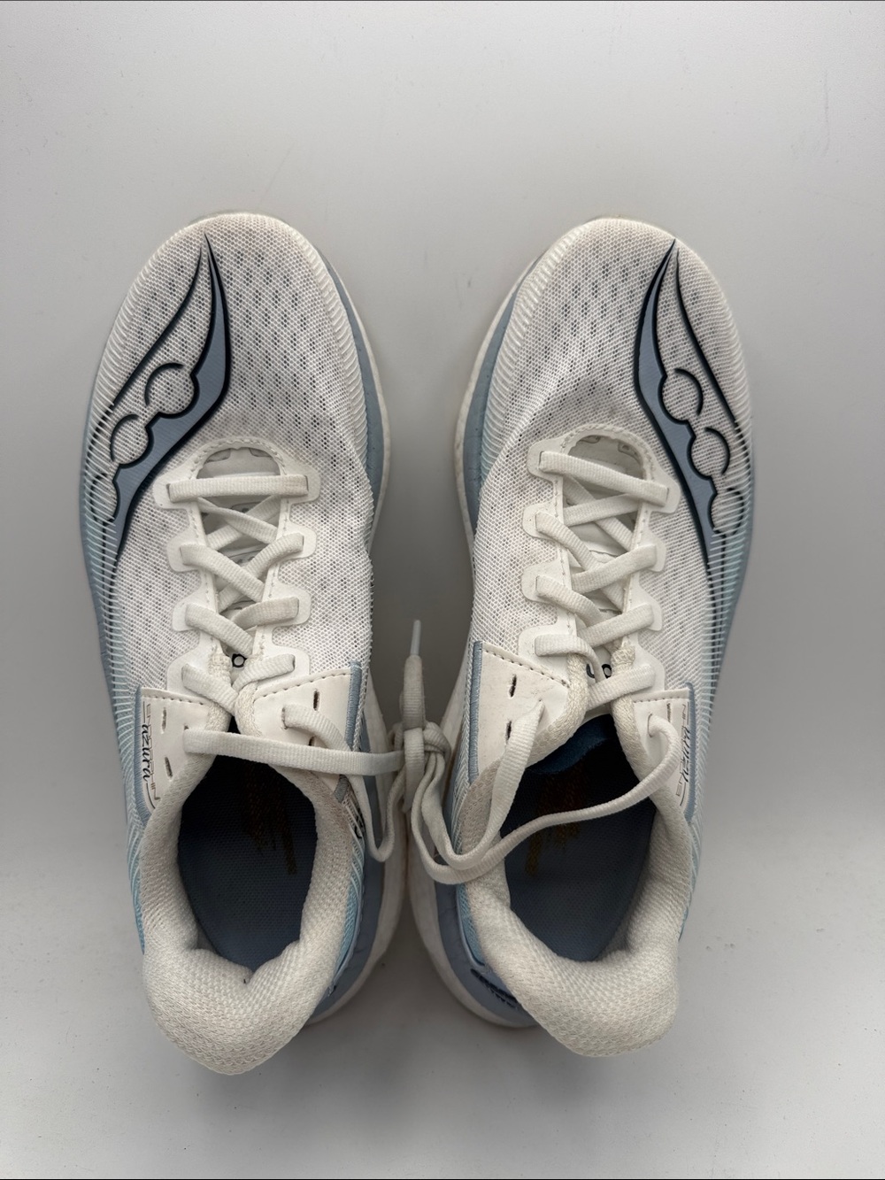 Saucony Endorphin Azura Women's 6.5 Running Sneakers - White & Light Blue S1 - Picture 4 of 6